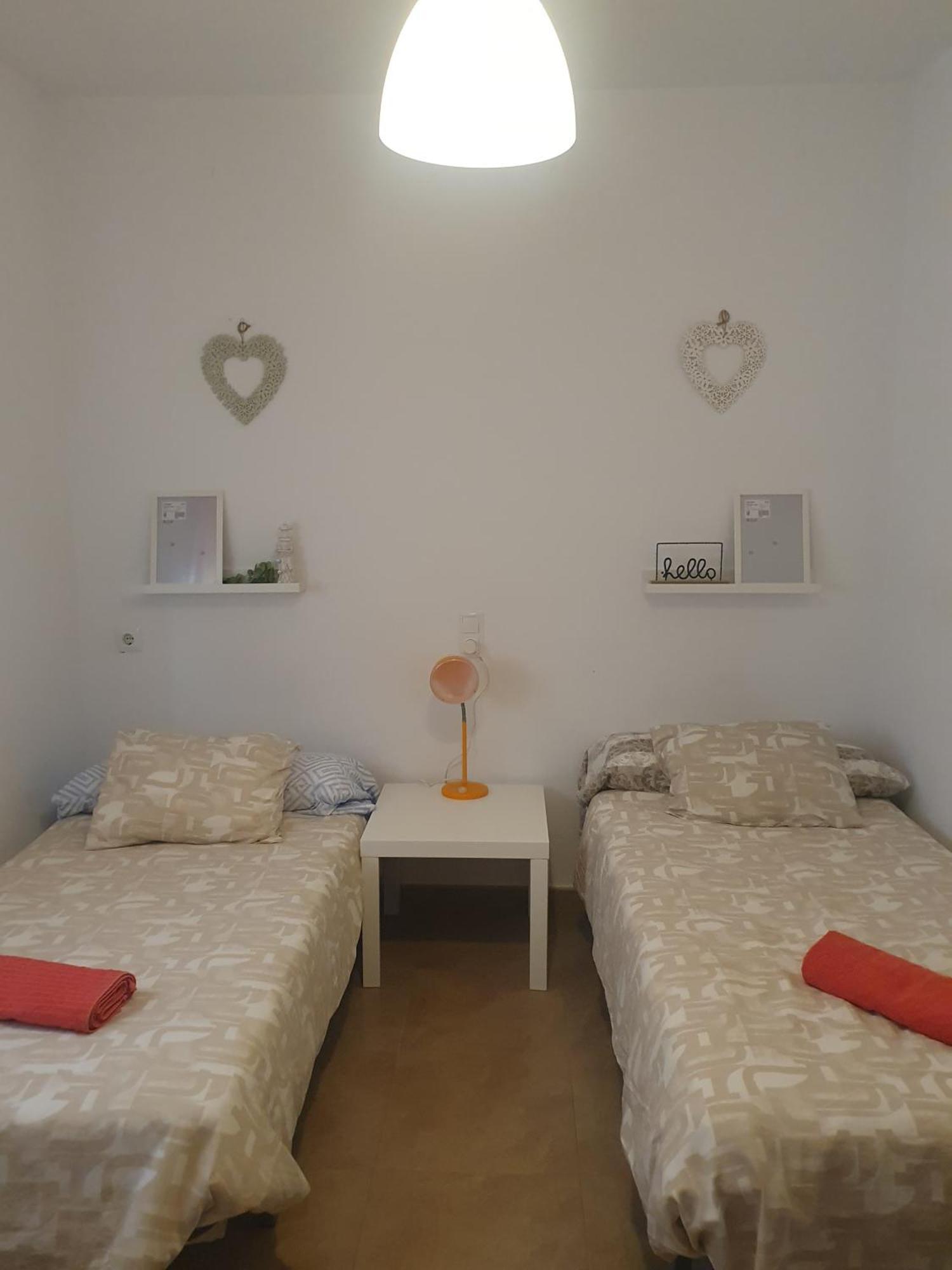 Appartamento Piso Centrico Con Garaje En Hellín Esterno foto